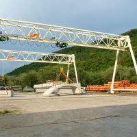 Portálový dvojnosníkový žeriav 25 000 kg