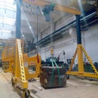 Single girder gantry crane 3,2t with adjustable height