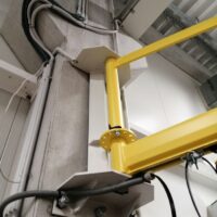 Detail otoče konzolového žeriava