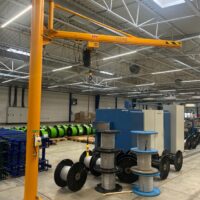 Stĺpový žeriav s ramenom z GIS profilu 250 kg